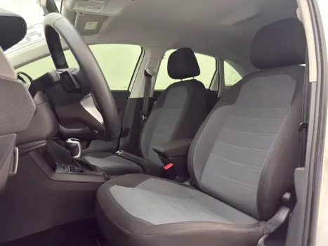 VOLKSWAGEN Nivus 1.0 4P FLEX 200 TSI COMFORTLINE TURBO AUTOM�TICO, Foto 9