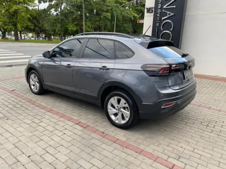 VOLKSWAGEN Nivus 1.0 4P FLEX 200 TSI COMFORTLINE TURBO AUTOM�TICO, Foto 4