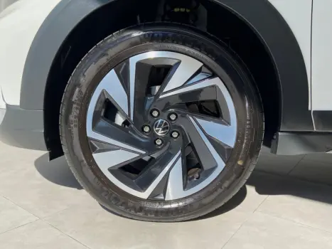 VOLKSWAGEN Nivus 1.0 4P FLEX 200 TSI HIGHLINE TURBO AUTOM�TICO, Foto 15