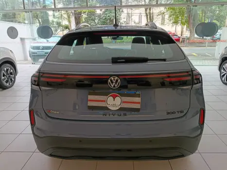 VOLKSWAGEN Nivus 1.0 4P FLEX 200 TSI HIGHLINE TURBO AUTOMÁTICO, Foto 10