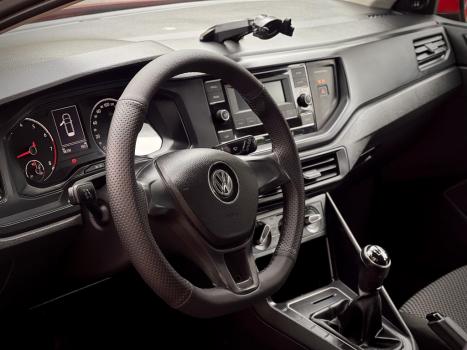 VOLKSWAGEN Polo Hatch 1.0 16V 4P, Foto 2 VOLKSWAGEN Polo Hatch 1.0 16V 4P, Foto 2