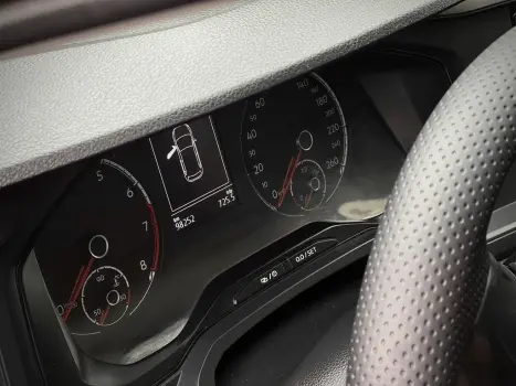 VOLKSWAGEN Polo Hatch 1.0 16V 4P, Foto 13 VOLKSWAGEN Polo Hatch 1.0 16V 4P, Foto 13