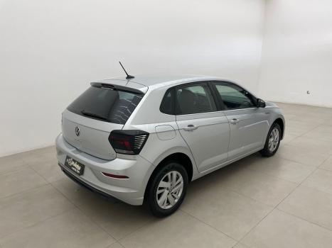 VOLKSWAGEN Polo Hatch 1.0 12V 4P 200 TSI COMFORTLINE, Foto 4