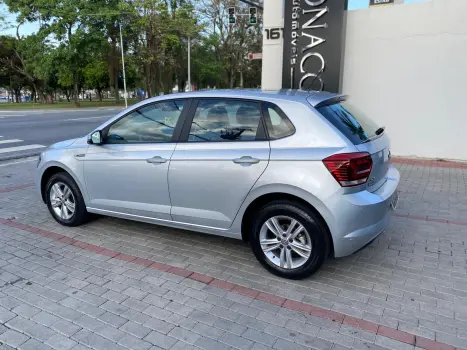VOLKSWAGEN Polo Hatch 1.0 12V 4P 200 TSI  COMFORTLINE AUTOMTICO, Foto 4