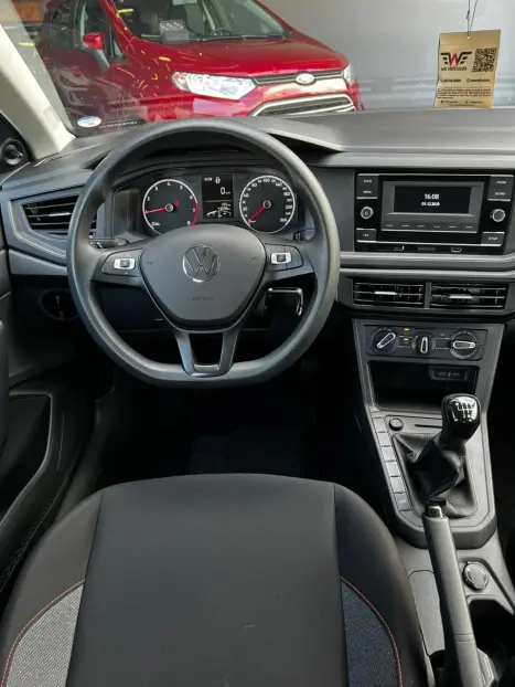 VOLKSWAGEN Polo Hatch 1.0 16V 4P, Foto 6