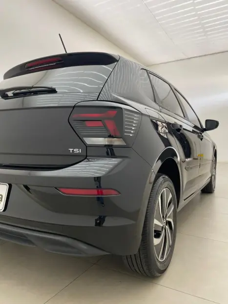 VOLKSWAGEN Polo Hatch 1.0 12V 4P 200 TSI HIGHLINE AUTOM�TICO, Foto 6