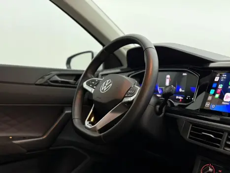 VOLKSWAGEN Polo Hatch 1.0 12V 4P 200 TSI  COMFORTLINE AUTOM�TICO, Foto 13