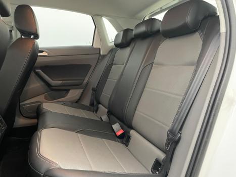 VOLKSWAGEN Polo Hatch 1.0 12V 4P 200 TSI  COMFORTLINE AUTOM�TICO, Foto 13