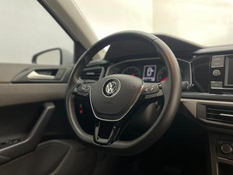 VOLKSWAGEN Polo Hatch 1.0 12V 4P 200 TSI  COMFORTLINE AUTOM�TICO, Foto 17