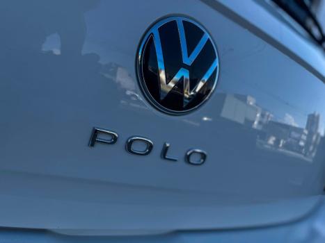 VOLKSWAGEN Polo Hatch 1.0 12V 4P 200 TSI  COMFORTLINE AUTOM�TICO, Foto 17