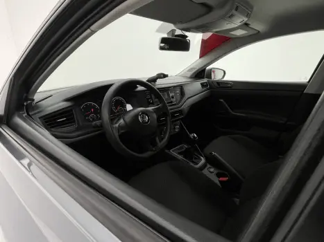VOLKSWAGEN Polo Hatch 1.0 12V 4P MPI FLEX, Foto 13