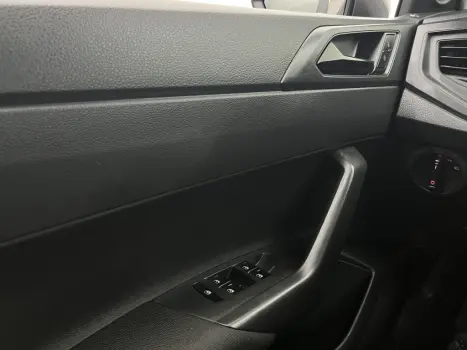 VOLKSWAGEN Polo Hatch 1.0 12V 4P MPI FLEX, Foto 16