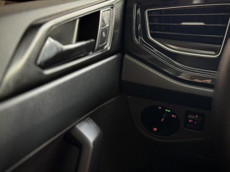 VOLKSWAGEN Polo Hatch 1.0 4P 170 TSI COMFORTLINE AUTOM�TICO, Foto 10