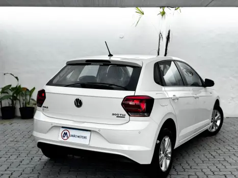 VOLKSWAGEN Polo Hatch 1.0 12V 4P 200 TSI  COMFORTLINE AUTOM�TICO, Foto 14