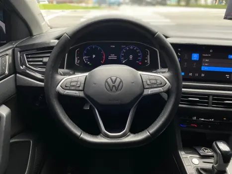 VOLKSWAGEN Polo Hatch 1.0 12V 4P 200 TSI HIGHLINE AUTOM�TICO, Foto 11