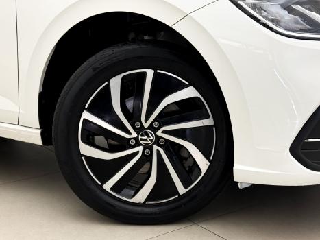 VOLKSWAGEN Polo Hatch 1.0 12V 4P 200 TSI HIGHLINE AUTOM�TICO, Foto 3