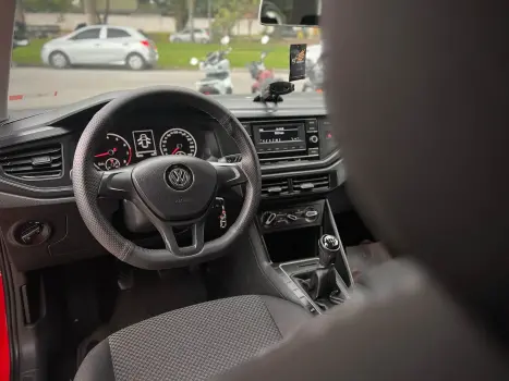 VOLKSWAGEN Polo Hatch 1.0 12V 4P MPI FLEX, Foto 4