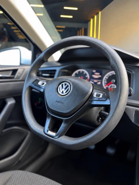 VOLKSWAGEN Polo Hatch 1.0 16V 4P, Foto 9