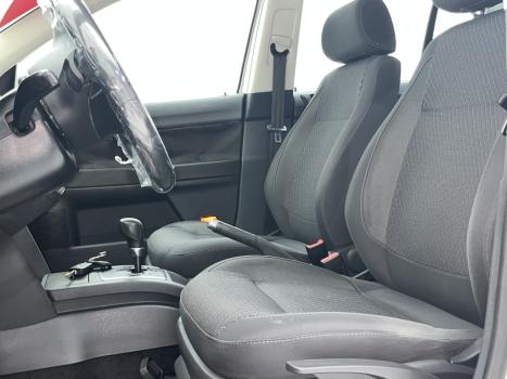 VOLKSWAGEN Polo Sedan 1.6 4P FLEX COMFORTLINE I-MOTION AUTOMATIZADO, Foto 19