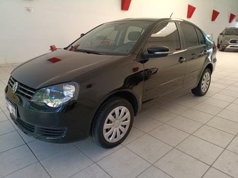 VOLKSWAGEN Polo Sedan 1.6 4P FLEX, Foto 2
