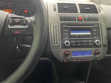 VOLKSWAGEN Polo Sedan 1.6 4P COMFORTLINE FLEX, Foto 16