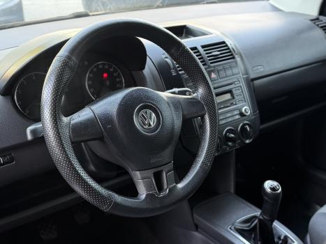 VOLKSWAGEN Polo Sedan 1.6 4P COMFORTLINE FLEX, Foto 2