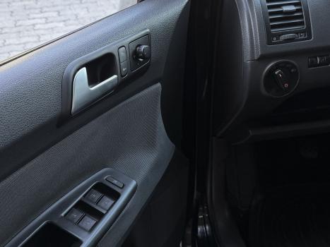 VOLKSWAGEN Polo Sedan 1.6 4P COMFORTLINE FLEX, Foto 6