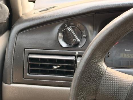 VOLKSWAGEN Santana 2.0 4P, Foto 4