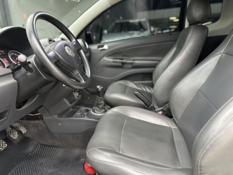 VOLKSWAGEN Saveiro 1.6 CS, Foto 2