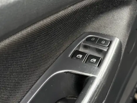 VOLKSWAGEN Saveiro 1.6 16V FLEX MSI TRENDLINE CABINE SIMPLES, Foto 7