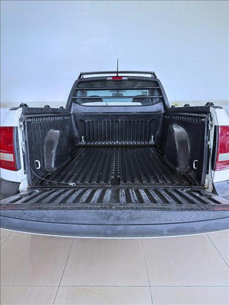 VOLKSWAGEN Saveiro 1.6 16V FLEX MSI ROBUST CABINE SIMPLES, Foto 7