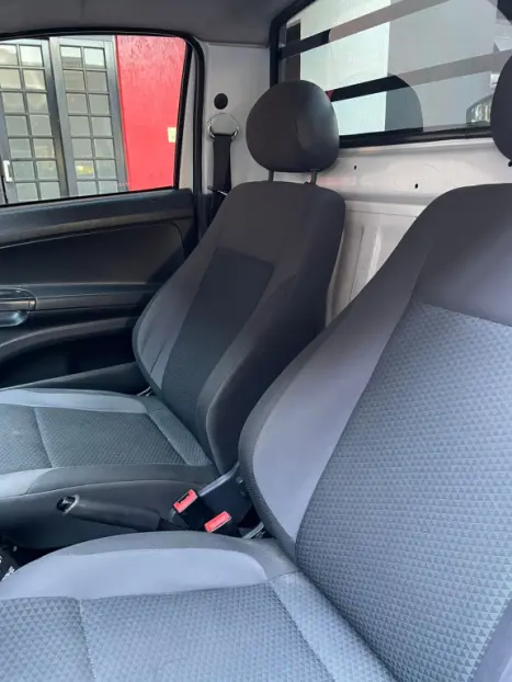 VOLKSWAGEN Saveiro 1.6 16V FLEX MSI ROBUST CABINE SIMPLES, Foto 7