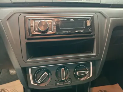 VOLKSWAGEN Saveiro 1.6 G7 CABINE SIMPLES ROBUST FLEX, Foto 9