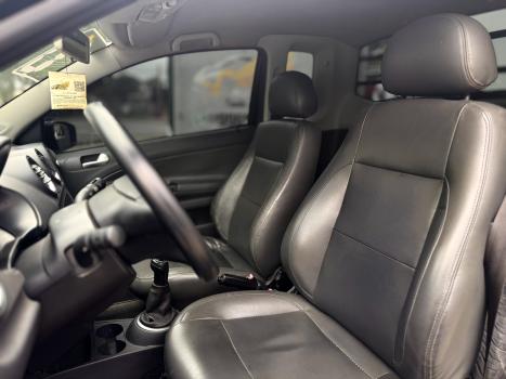 VOLKSWAGEN Saveiro 1.6 G5 TROOPER CABINE ESTENDIDA FLEX, Foto 3