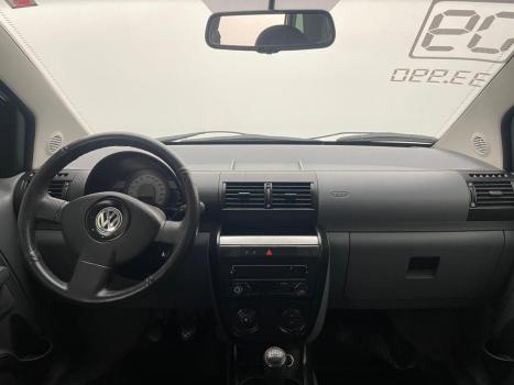 VOLKSWAGEN Space Fox 1.6 4P FLEX SPORTLINE, Foto 12