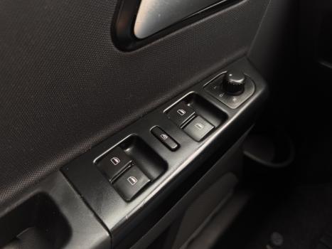 VOLKSWAGEN Space Fox 1.6 4P FLEX SPORTLINE, Foto 12