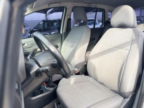 VOLKSWAGEN Space Fox 1.6 4P FLEX, Foto 3