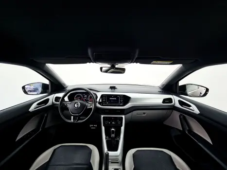 VOLKSWAGEN T-Cross 1.4 4P 250 TSI FLEX HIGHLINE AUTOMÁTICO, Foto 18 VOLKSWAGEN T-Cross 1.4 4P 250 TSI FLEX HIGHLINE AUTOMÁTICO, Foto 18