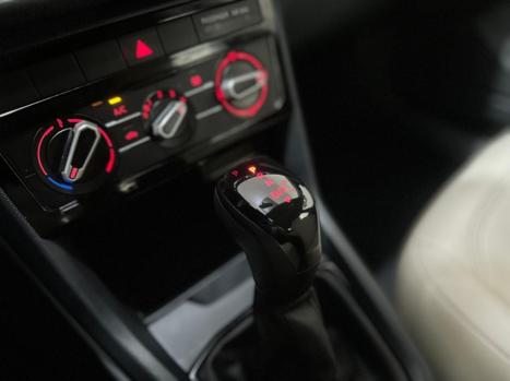 VOLKSWAGEN T-Cross 1.0 4P 200 TSI FLEX SENSE AUTOMÁTICO, Foto 7 VOLKSWAGEN T-Cross 1.0 4P 200 TSI FLEX SENSE AUTOMÁTICO, Foto 7