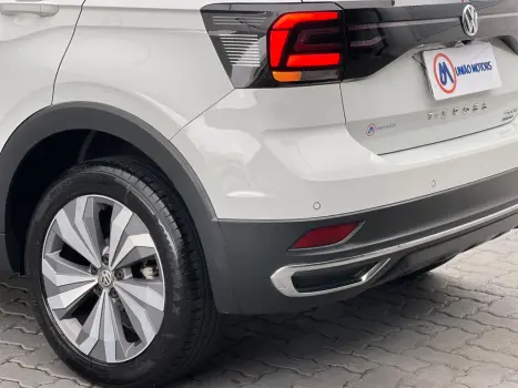 VOLKSWAGEN T-Cross 1.0 4P 200 TSI FLEX COMFORTLINE AUTOM�TICO, Foto 9