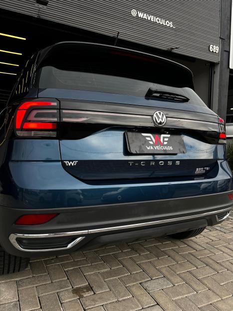 VOLKSWAGEN T-Cross 1.4 4P 250 TSI FLEX HIGHLINE AUTOM�TICO, Foto 17