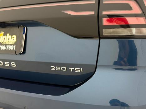 VOLKSWAGEN T-Cross 1.4 4P 250 TSI FLEX HIGHLINE AUTOM�TICO, Foto 9