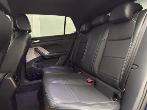 VOLKSWAGEN T-Cross 1.4 4P 250 TSI FLEX HIGHLINE AUTOM�TICO, Foto 10