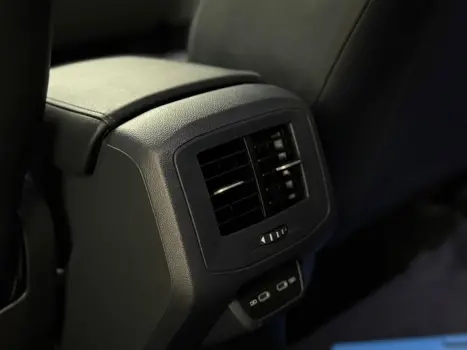 VOLKSWAGEN T-Cross 1.4 4P 250 TSI FLEX HIGHLINE AUTOM�TICO, Foto 21