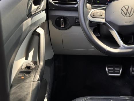 VOLKSWAGEN T-Cross 1.4 4P 250 TSI FLEX HIGHLINE AUTOM�TICO, Foto 4