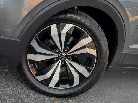 VOLKSWAGEN T-Cross 1.4 4P 250 TSI FLEX HIGHLINE AUTOM�TICO, Foto 10