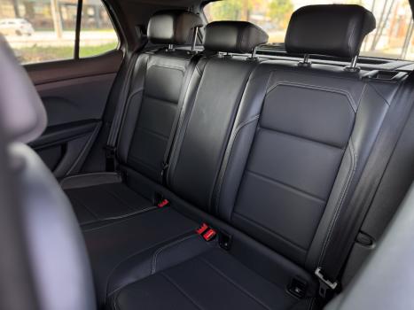 VOLKSWAGEN T-Cross 1.4 4P 250 TSI FLEX HIGHLINE AUTOM�TICO, Foto 14
