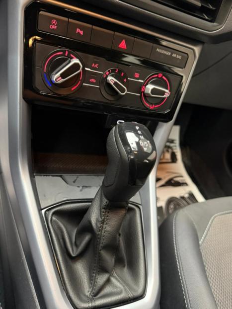 VOLKSWAGEN T-Cross 1.0 4P 200 TSI FLEX AUTOM�TICO, Foto 6