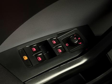 VOLKSWAGEN T-Cross 1.0 4P 200 TSI FLEX COMFORTLINE AUTOM�TICO, Foto 10