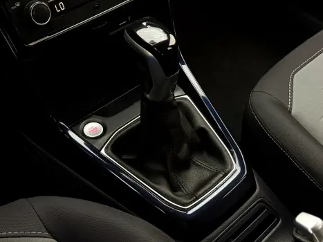 VOLKSWAGEN T-Cross 1.0 4P 200 TSI FLEX COMFORTLINE AUTOM�TICO, Foto 14